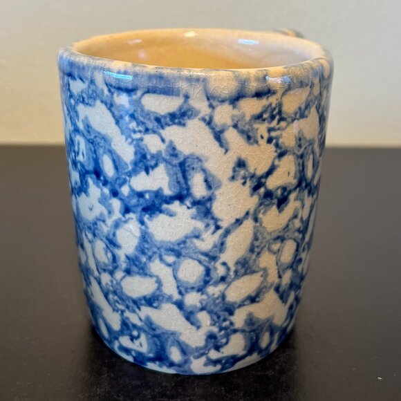 Vtg Roseville, Ohio Pottery R.R.P. Co USA Blue Spongeware Heavy Earthenware Mug - Picture 5 of 13